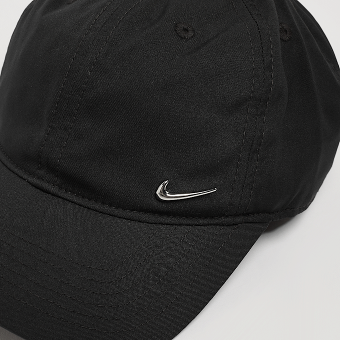 Nike   Dri-Fit Metal Swoosh Club Cap nero 46203 4