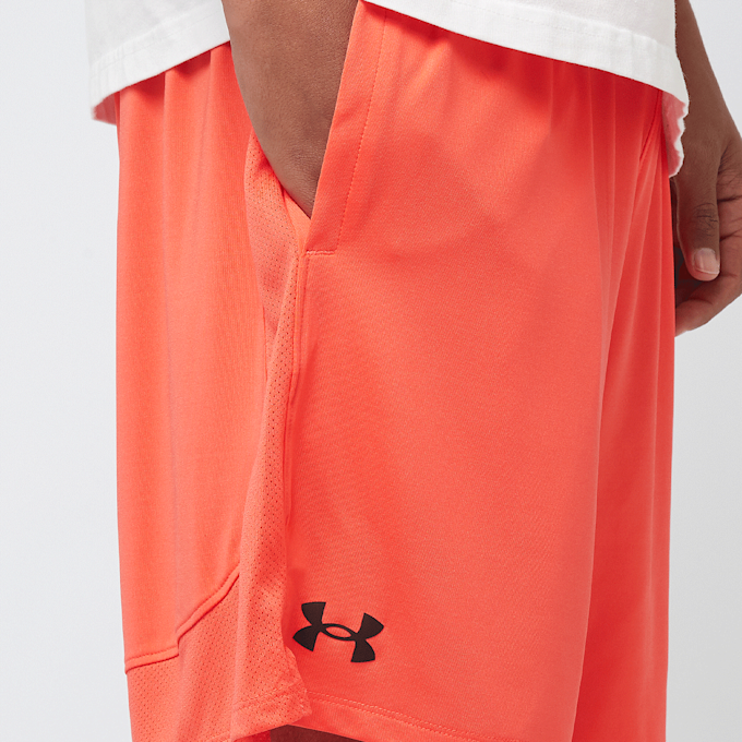Under Armour Tech Vent 7in Shorts oranje 46347 3