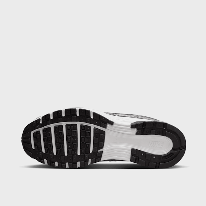 Nike   P-6000 zilver 46490 3