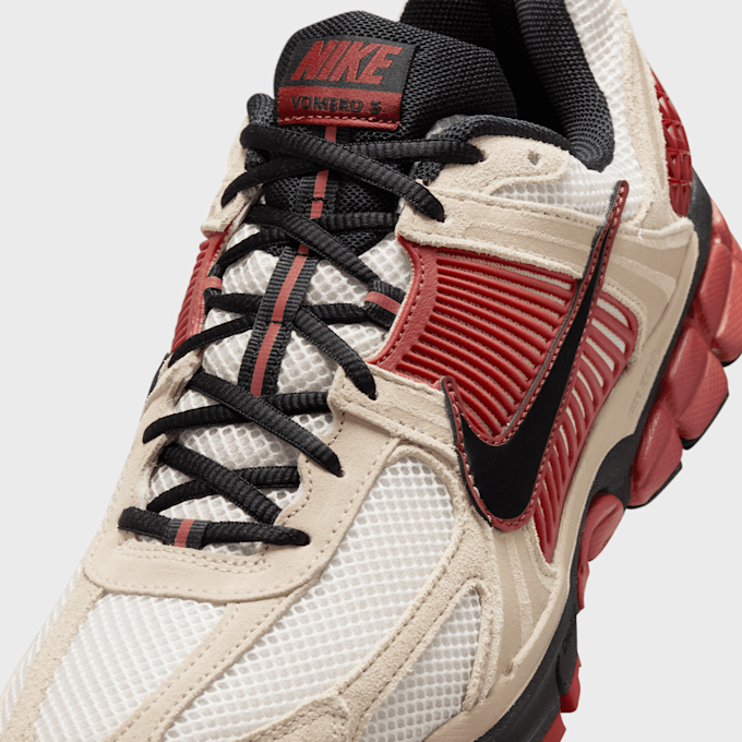 Nike   Zoom Vomero 5 beige 46791 7