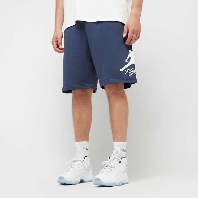 Jordan Essentials Fleece Shorts blauw 46880 1