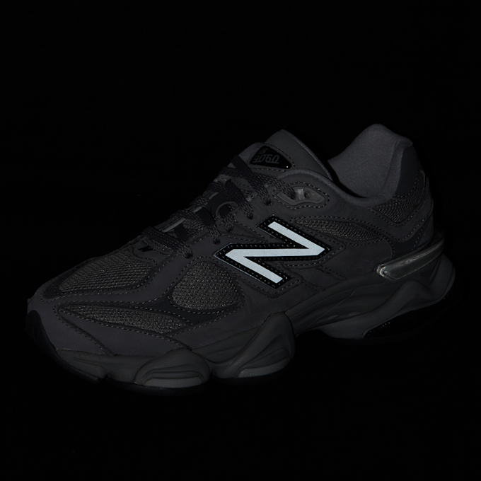 New Balance 9060 grijs 47299 6