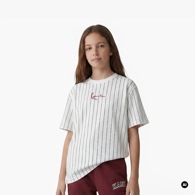 Karl Kani Small Signature Essential Pinstripe Tee Junior blanco 47406 1