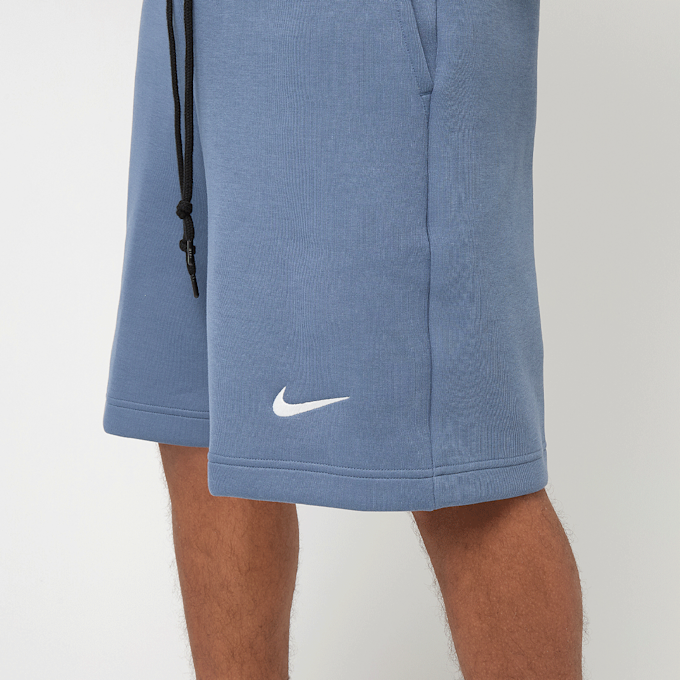 Nike   Paris Saint-Germain Tech Fleece Shorts niebieski 47493 5