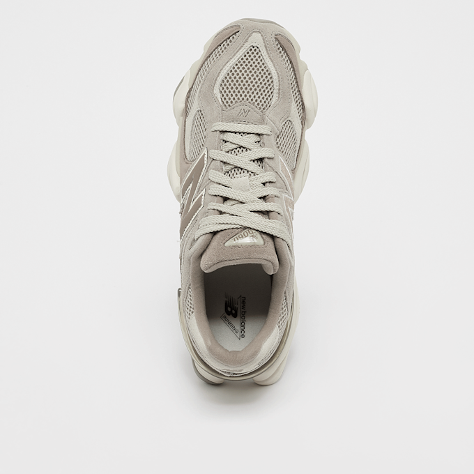 New Balance 9060 marrone 47611 5