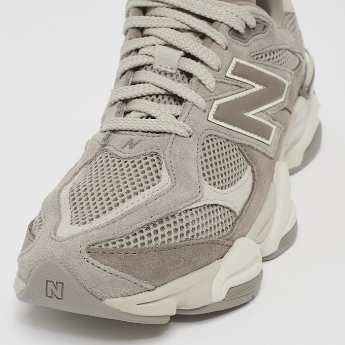 New Balance 9060 brun 47611 6