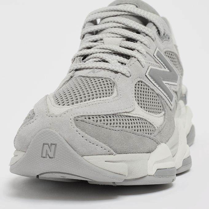 New Balance 9060 szary 47612 6