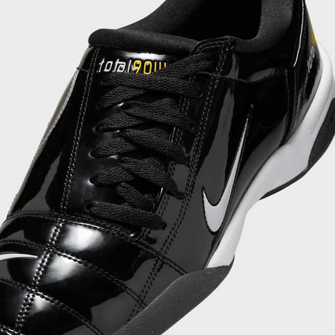 Nike   Total 90 SP noir 47687 7
