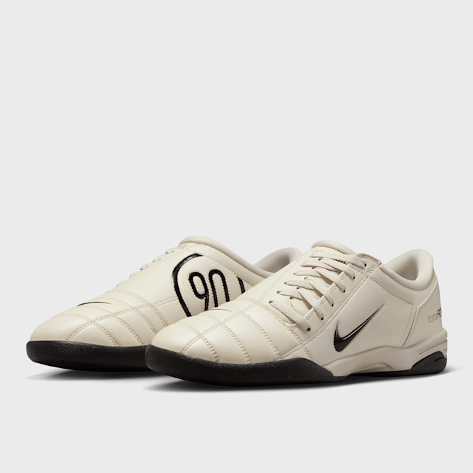Nike   Total 90 SP bege 47688 4
