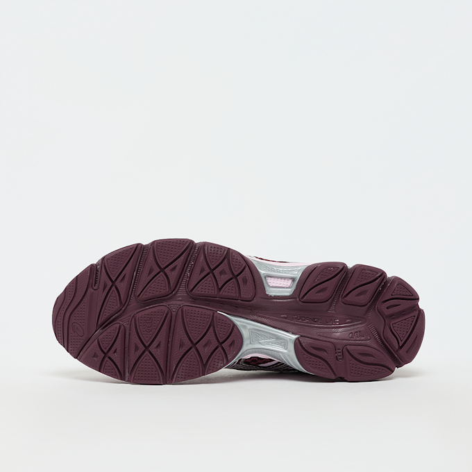 ASICS SportStyle GEL-CUMULUS 16 czerwony 47749 4