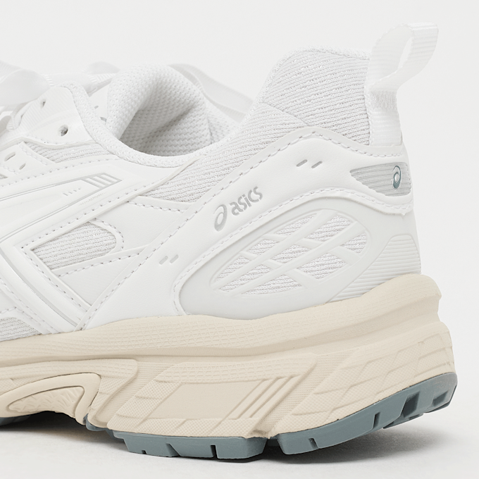 ASICS SportStyle Gel-Nunobiki bijela 47760 7