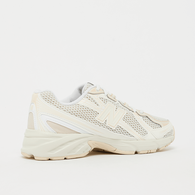 New Balance 740 (GS) beige 48000 3