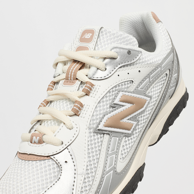 New Balance 204L biały 47979 6