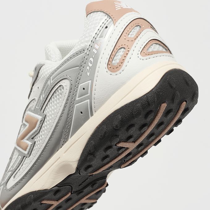 New Balance 204L biały 47979 7