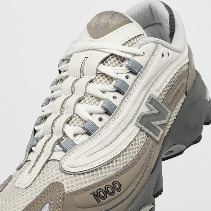 New Balance 1000 beige 48058 6