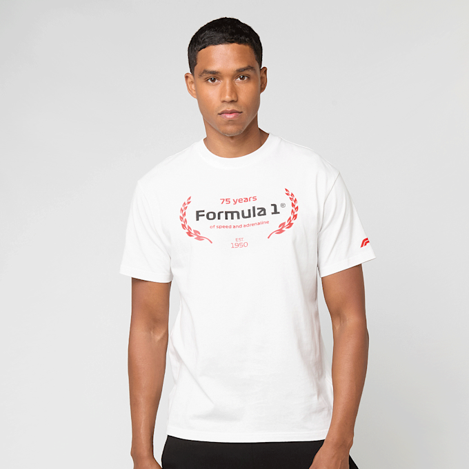 PUMA F1 Essentials Graphic Tee blanco 48429 1