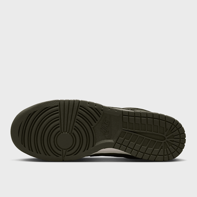 Nike   Dunk Low Retro grün 48546 3