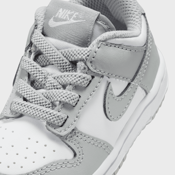 Nike   Dunk Low Crianças Pequena cinzento 48488 7