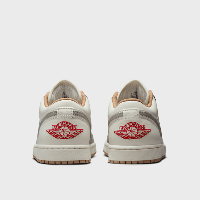 Jordan Air Jordan 1 Low beige 48597 5