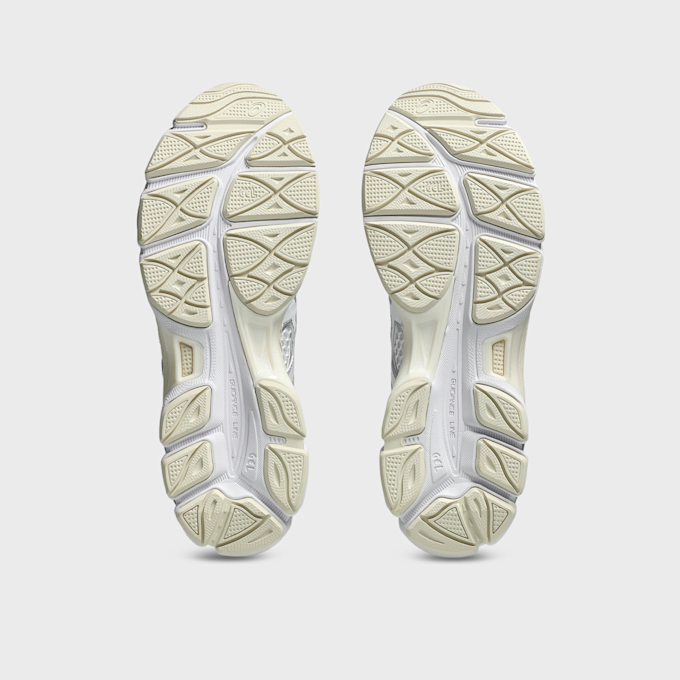 ASICS SportStyle GEL-Cumulus 16 blanc 48974 6