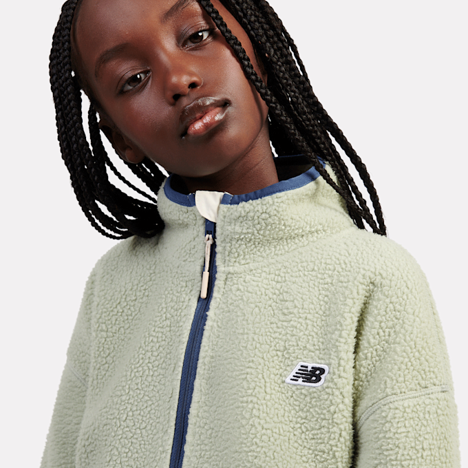 New Balance Premium Borg Fleece Zip Thru Funnel bege 49059 4