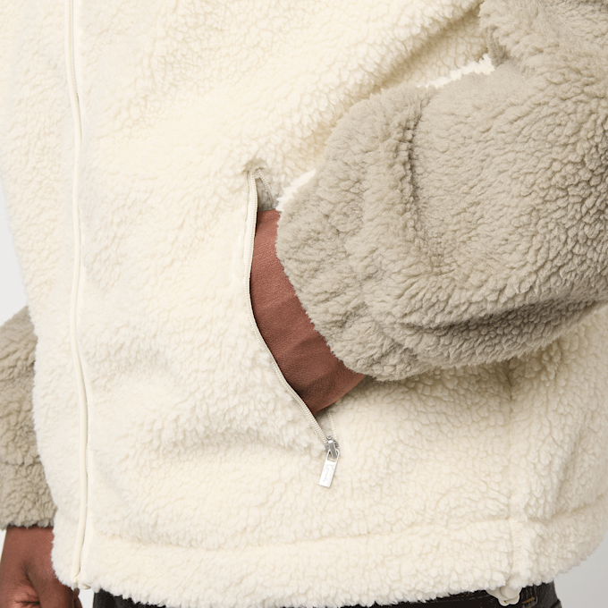 Karl Kani Signature Rubber Patch Teddy Zip Jacket bege 61447 4
