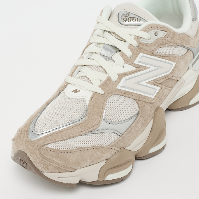 New Balance 9060 beige 91135 6