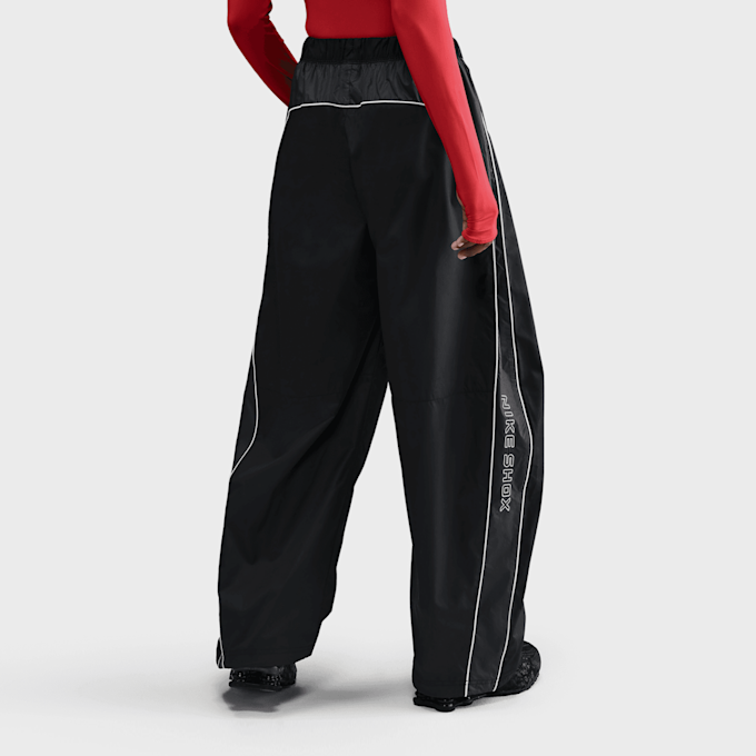 Nike   Sportswear Shox Woven Pants schwarz 91692 2