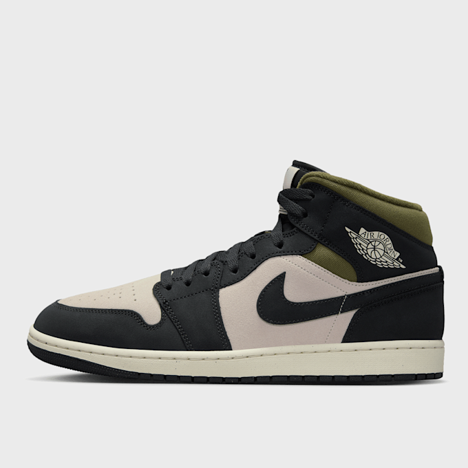 Jordan Air Jordan 1 Mid SE bege 91887 1