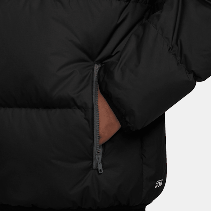 Nike   Sportswear Club Therma-FIT Puffer Jacket czarny 91846 4