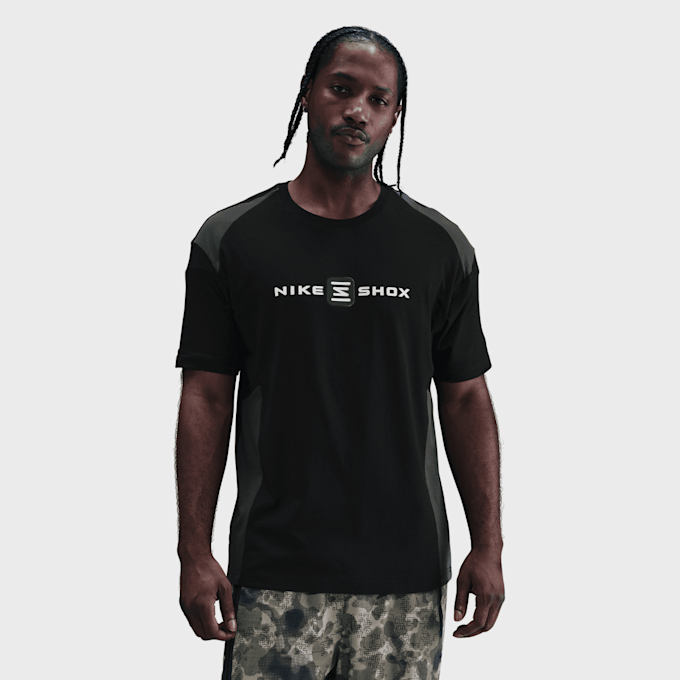 Nike   Sportswear Shox T-Shirt noir 92023 1