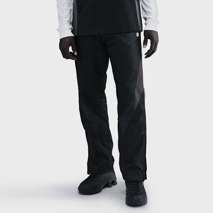 Nike   Sportswear Woven Shox Pants nero 92024 1