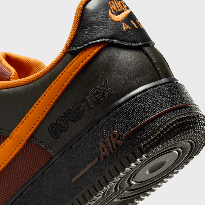 Nike   Air Force 1 GORE-TEX marrone 92070 8
