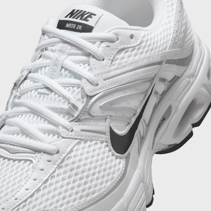 Nike   Air Max Moto 2K wit 92109 7