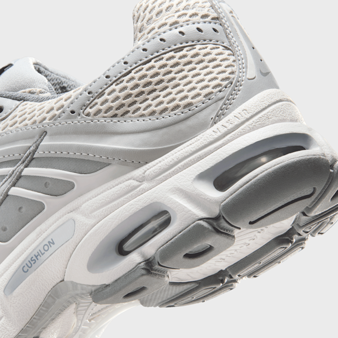 Nike   Air Max Moto 2K grau 92108 8