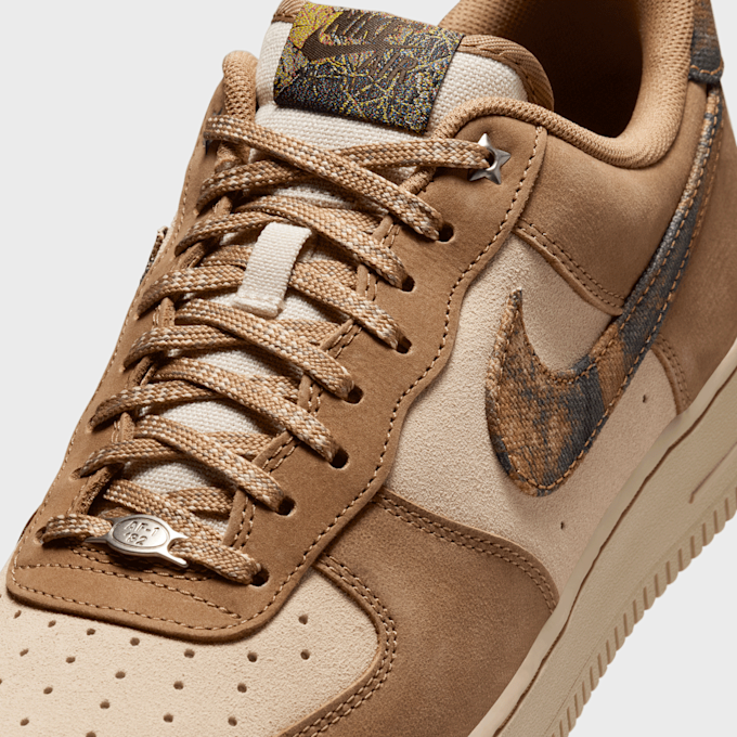 Nike   Air Force 1 '07 brązowy 92121 7