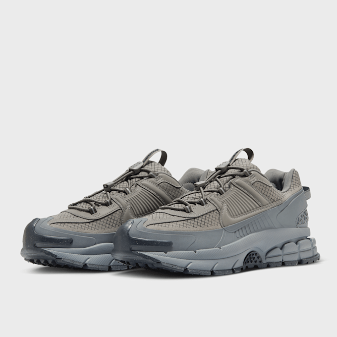 Nike   Zoom Vomero Roam gris 92124 3