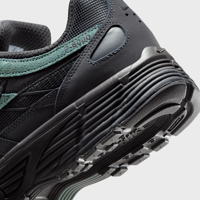 Nike   P-6000 gris 92134 8