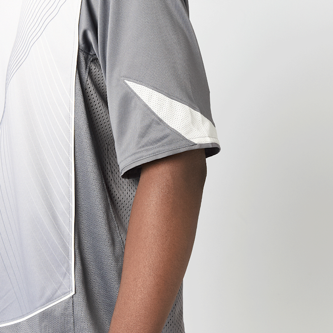 Nike   Total 90 Dri-FIT Short-Sleeve Soccer Jersey szary 92130 4