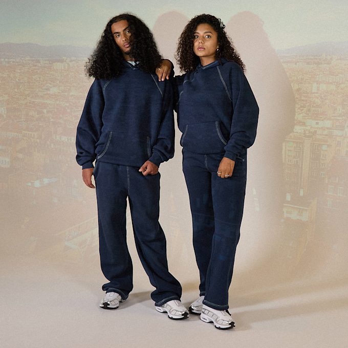 125mm x SNIPES Small Logo Essential Oversized Hoodie bleu 92762 7