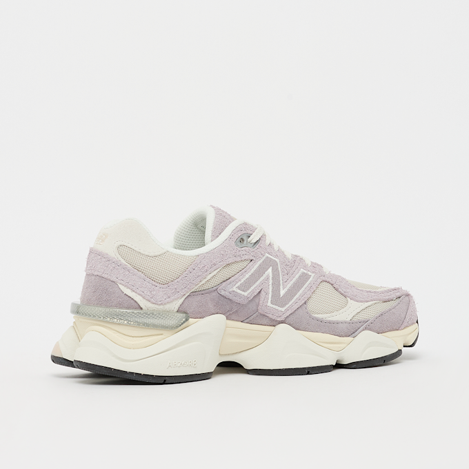 New Balance 9060 violeta 92964 3