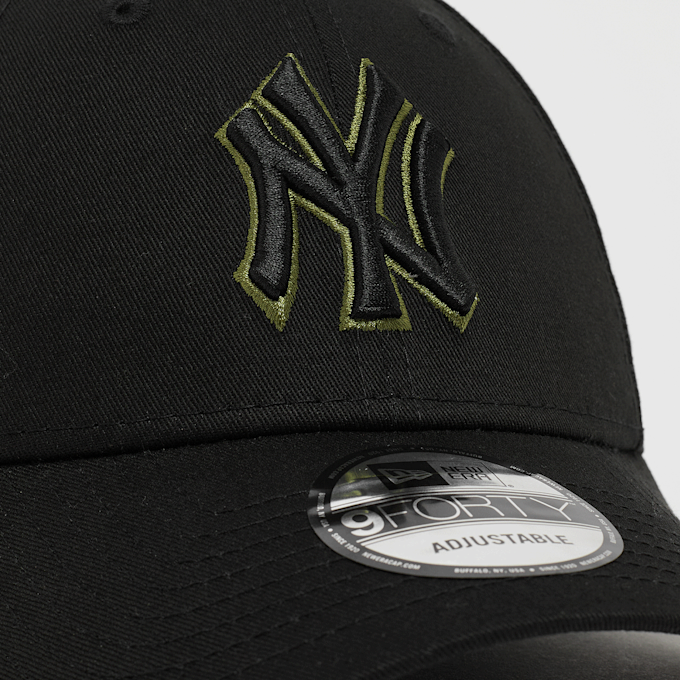 New Era 9FORTY Outline MLB New York Yankees preto 92972 3