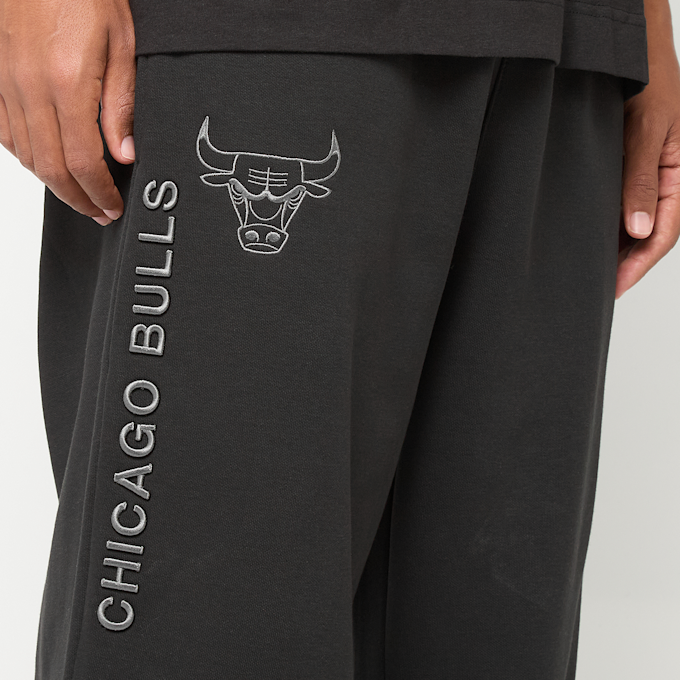 New Era NBA Linear Joggers Chicago Bulls schwarz 93068 3