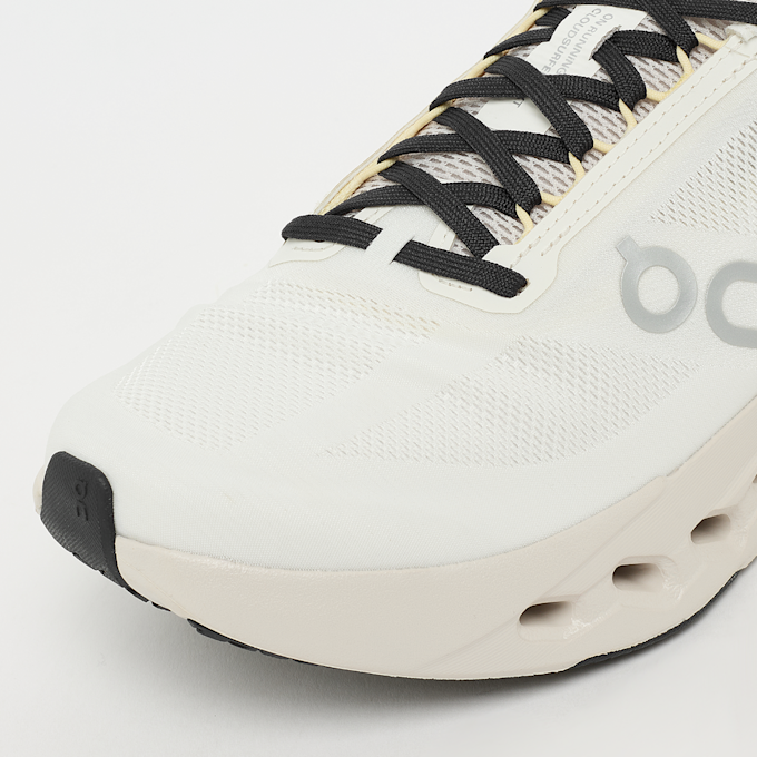 On Cloudsurfer Next beige 93298 6