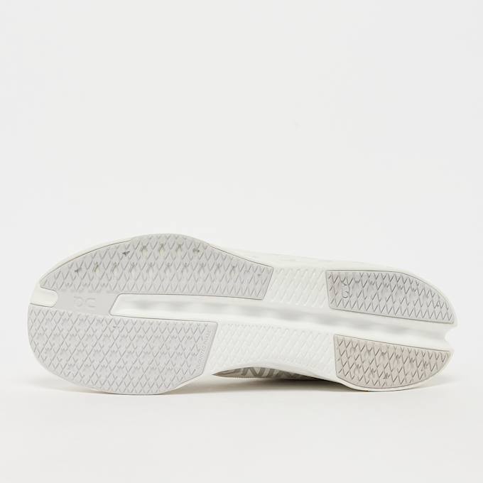 On Cloudsurfer Next branco 93305 4