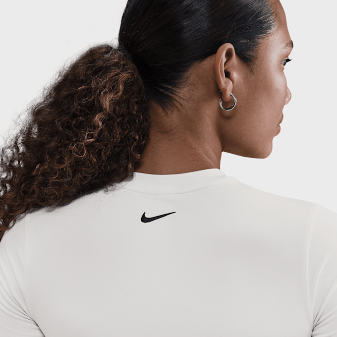 Nike   Sportswear Tight Cropped Long-Sleeve T-Shirt grijs 93357 4