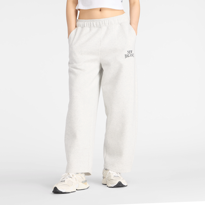 New Balance Linear Heritage Fleece Barrel Pant grijs 93527 1