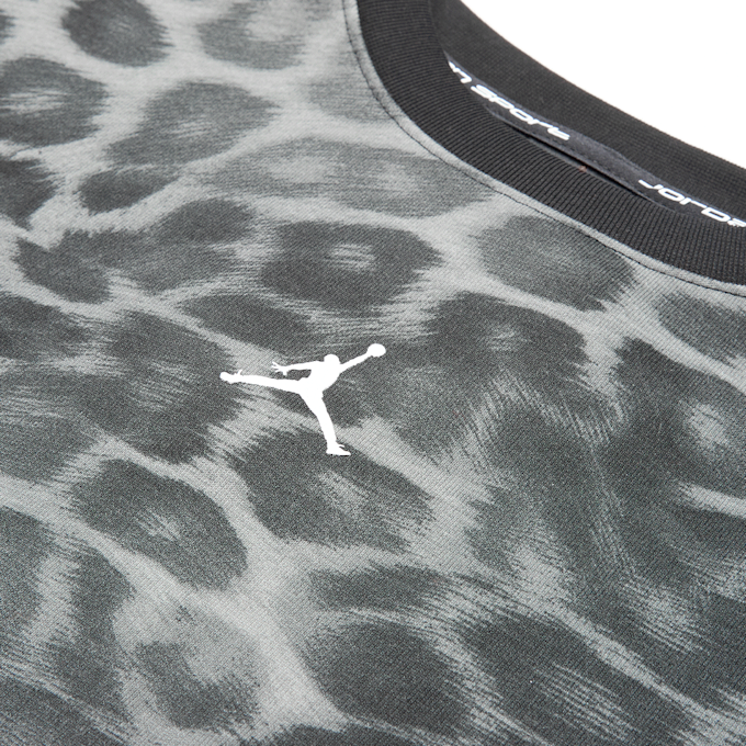 Jordan Perform Sport All Over Print Crew grijs 94083 3