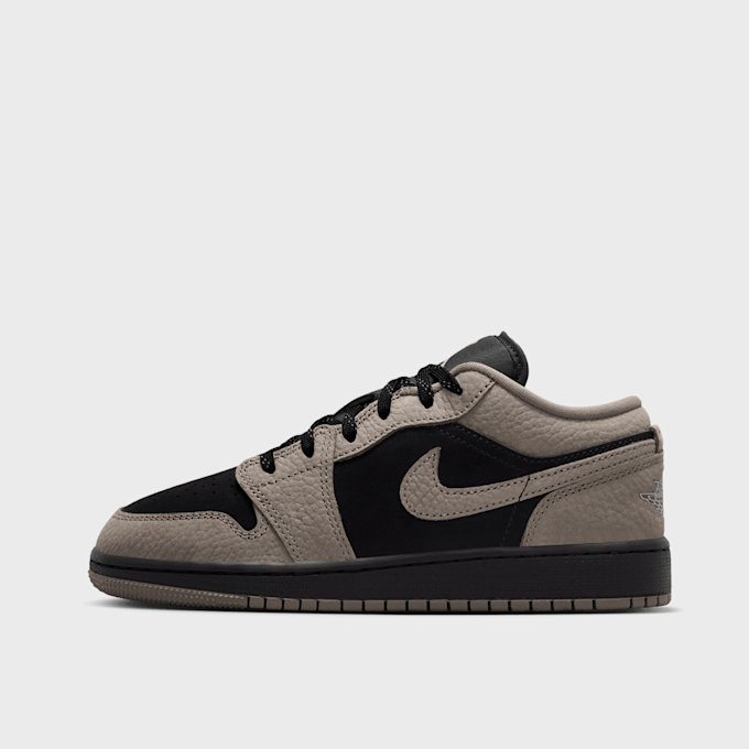 Jordan Jordan 1 Low SE (GS) beige 94171 1