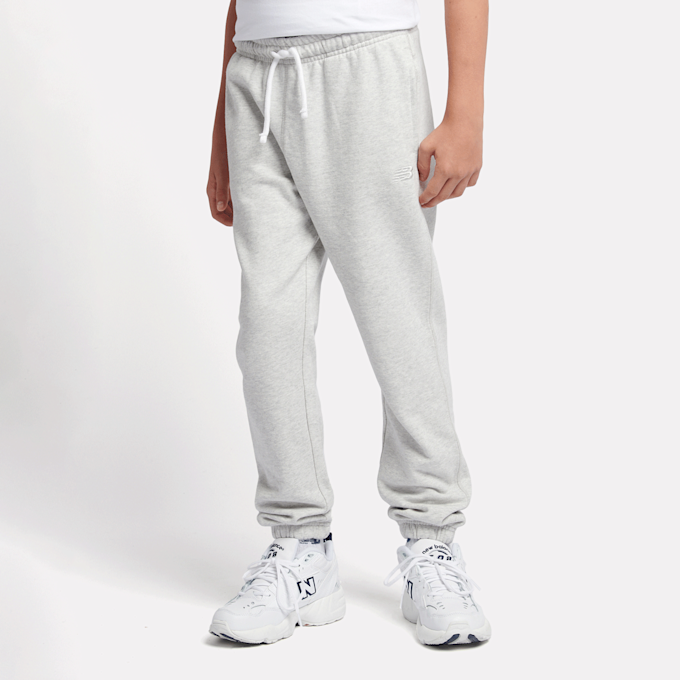 New Balance French Terry Small Logo Jogger grau 94365 1
